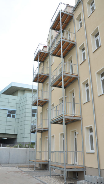 Anbaubalkon Stahl mit dem allespreiswert-System
